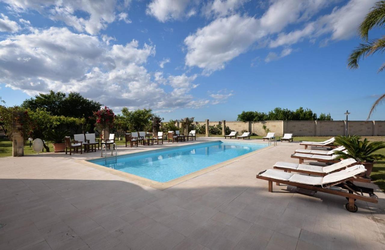 Masseria Li Campi Cavallino di Lecce Eksteriør billede