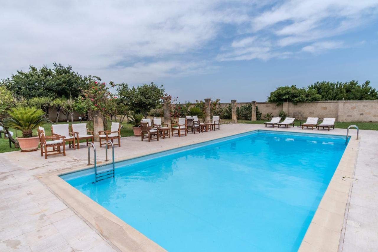 Masseria Li Campi Cavallino di Lecce Eksteriør billede